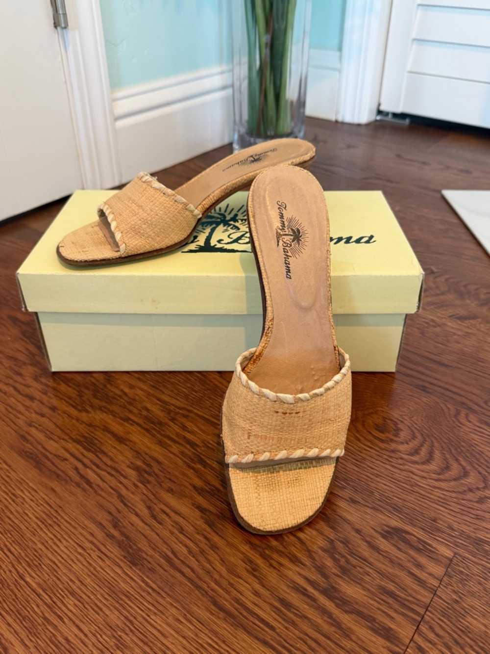 Tommy Bahama Natural Tan Raffia Slide Mules
